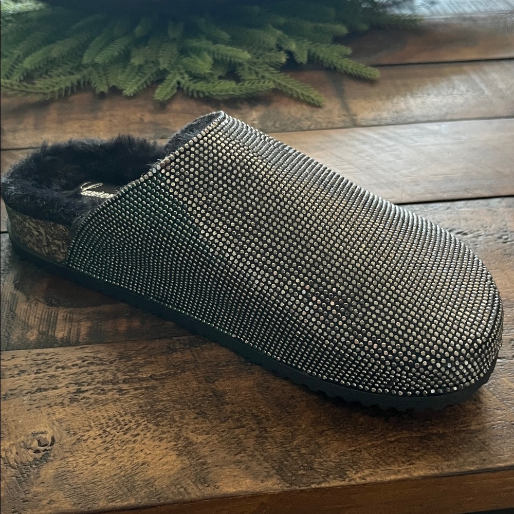 Pewter Mules with Faux Fur Lining - Life is to short to wear boring shoes!